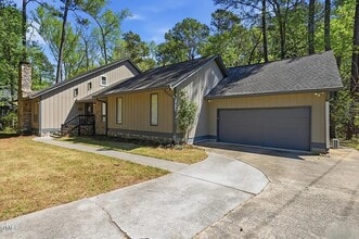 Building Photo - 4002 Westfield Dr