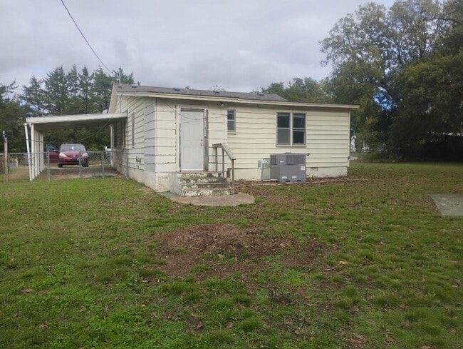 Building Photo - Welcome home!