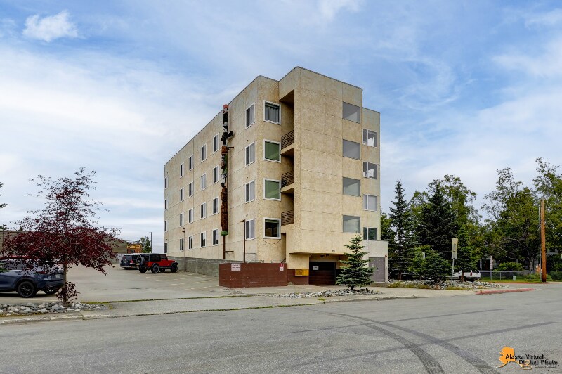 Building Photo - 800 M St