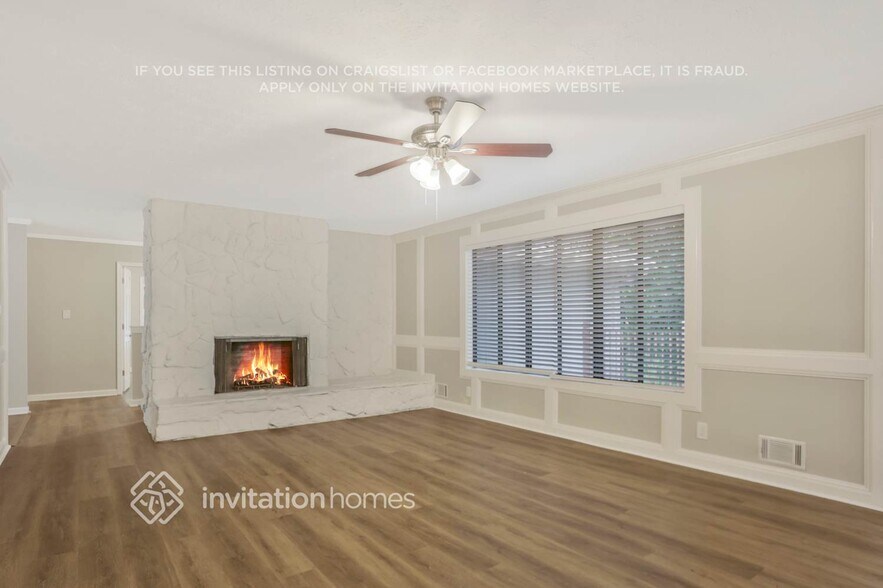 Building Photo - 4031 Linda Ln SW