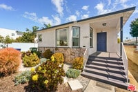 Building Photo - 1444 Meadowbrook Ave