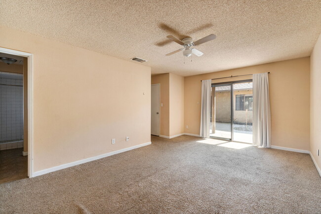 main bedroom facing courtyard - 5079 E BREMER AVE