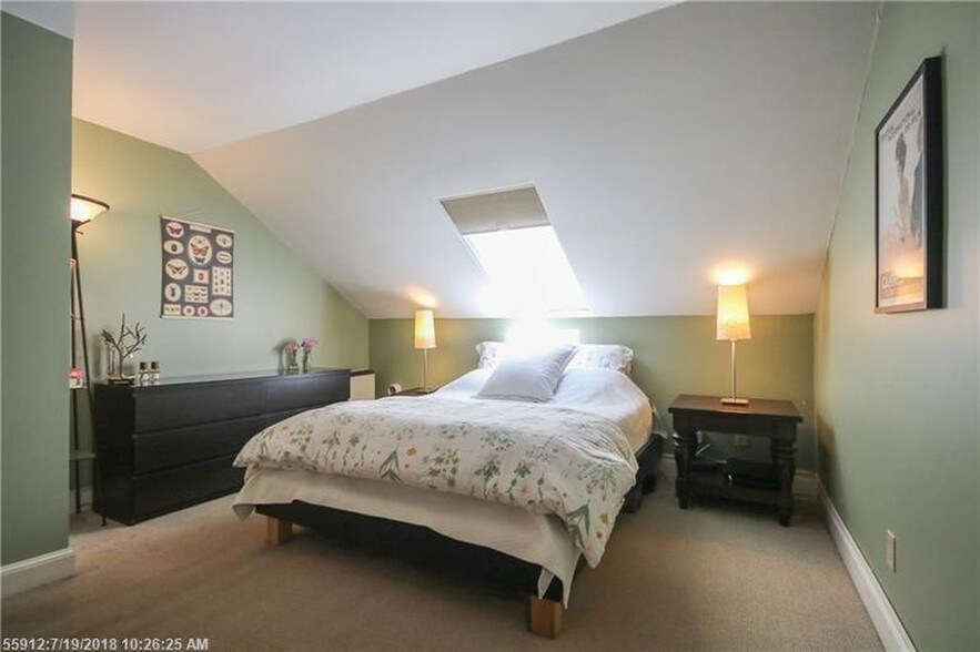 Building Photo - 287 Spring St