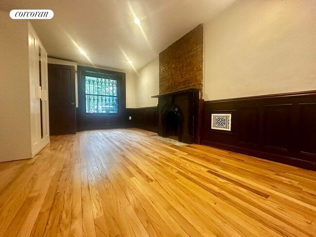 Building Photo - 292 Lafayette Ave