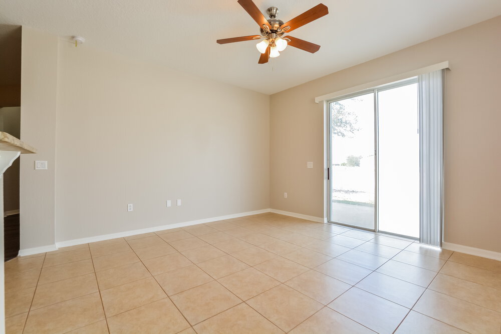 Building Photo - 5471 Silver Thistle Ln