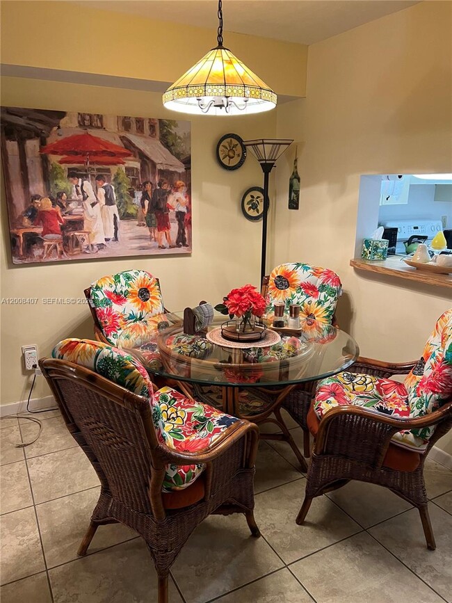 Building Photo - 980 Constitution Dr