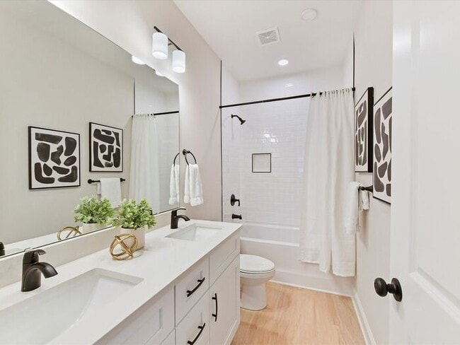 Building Photo - Brand New 4BD/2.5BA Home in Revolution Park!