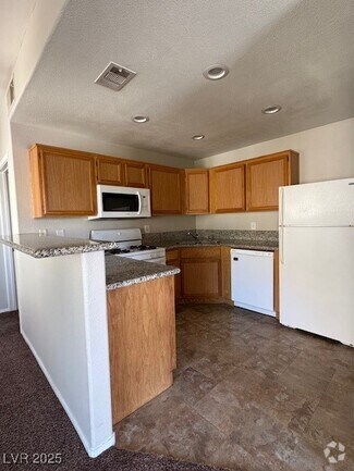 Building Photo - 9470 Peace Way