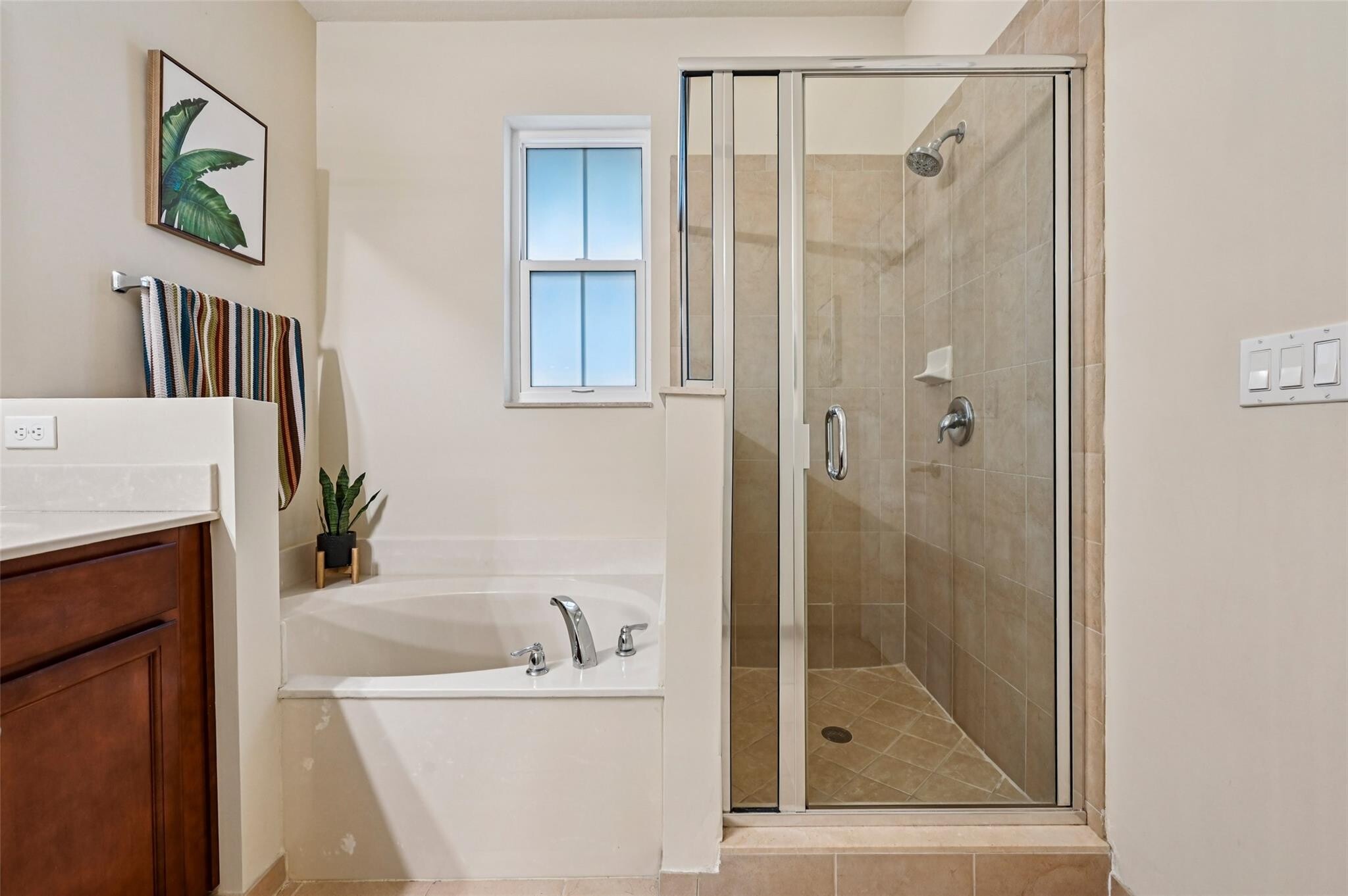 Building Photo - 4714 Monarch Way