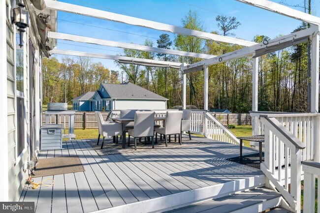 Building Photo - 11492 Wisteria Ln