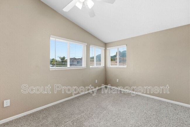 Building Photo - 45356 Escalante Ct