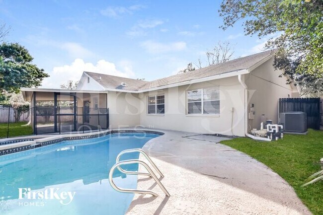 Building Photo - 15807 Cottontail Place