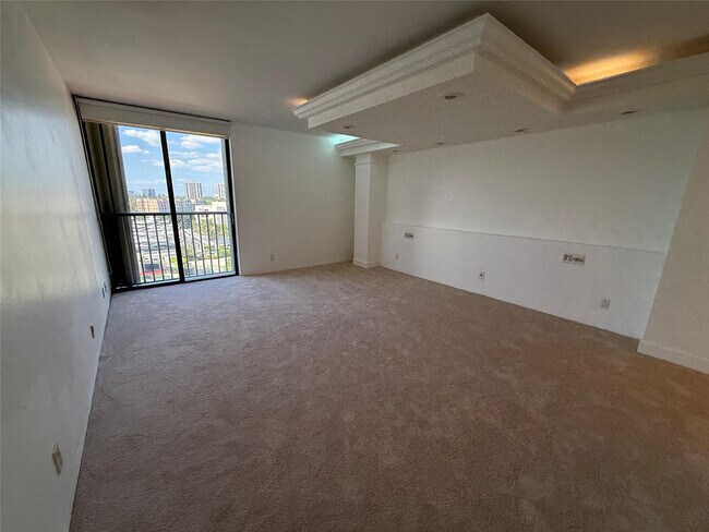 Building Photo - 19707 Turnberry Way