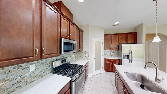 Building Photo - 6207 Colmar Pl