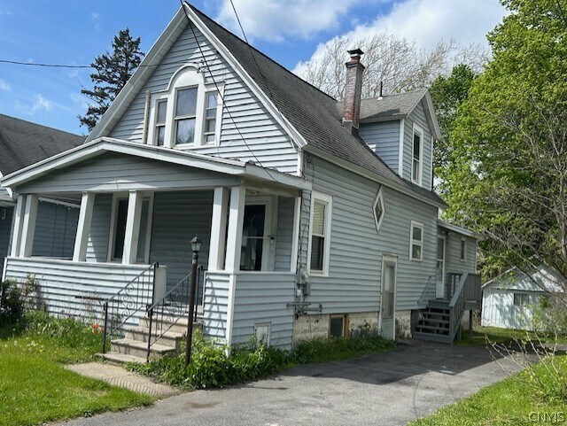 Building Photo - 210 W Matson Ave