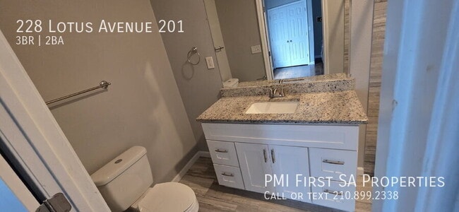 Building Photo - 228 Lotus Ave