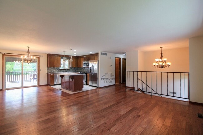 Building Photo - 4 Bedroom, 2 Bath Home in Pasco