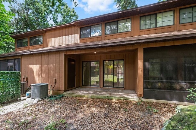 Building Photo - 917 SW 56th Terrace