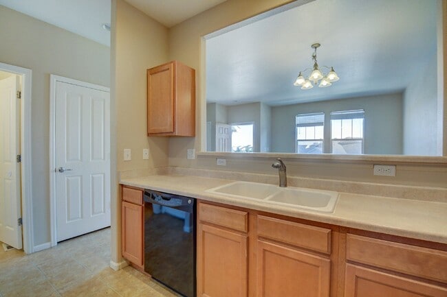Building Photo - 8129 Elk River View