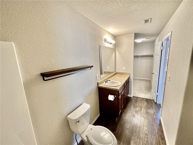 Building Photo - 6206 SW Warrington Rd