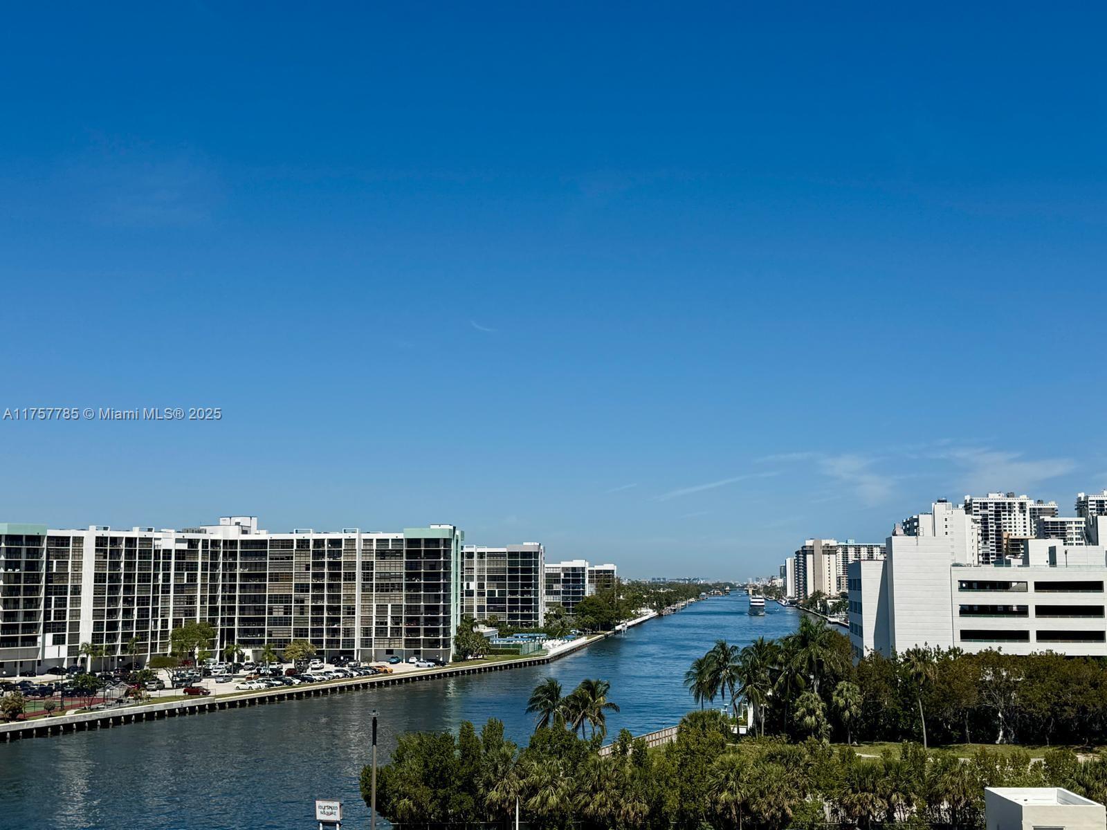 Building Photo - 3800 S Ocean Dr