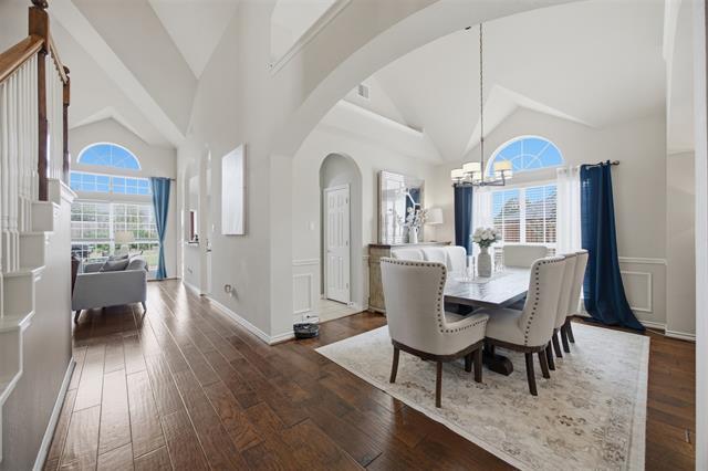 Building Photo - 607 Hilltop Dr