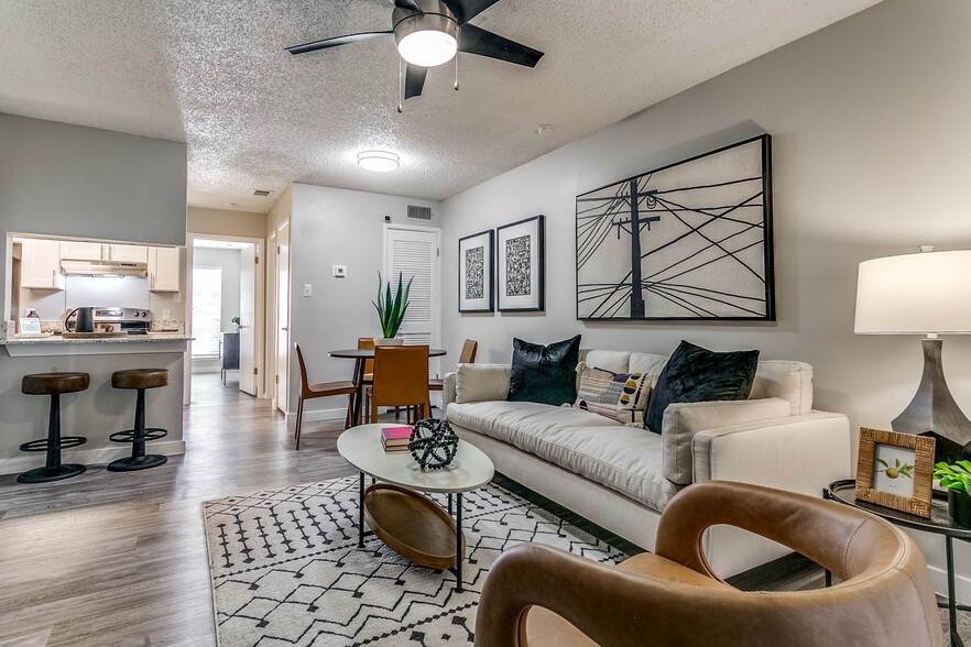 Living Room - Westchase Apartments