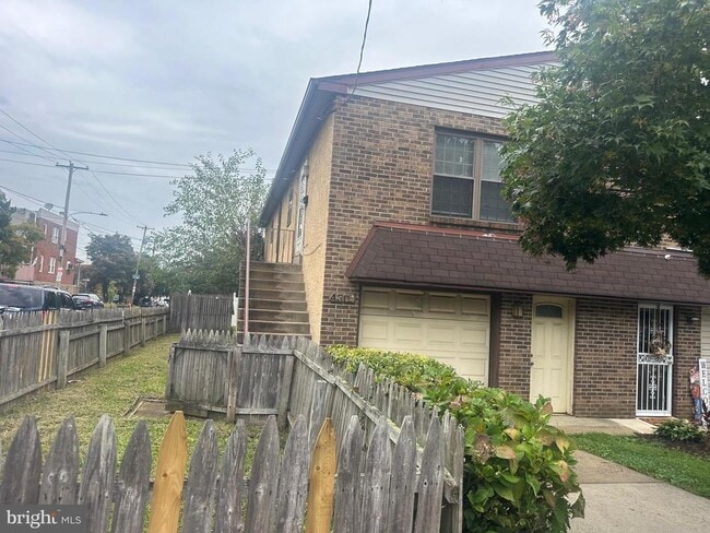 Building Photo - 4301 Decatur St