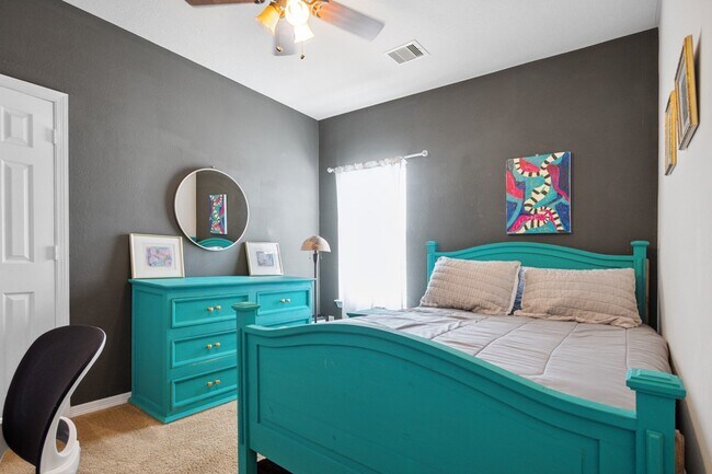 Building Photo - 24514 San Pellino Dr