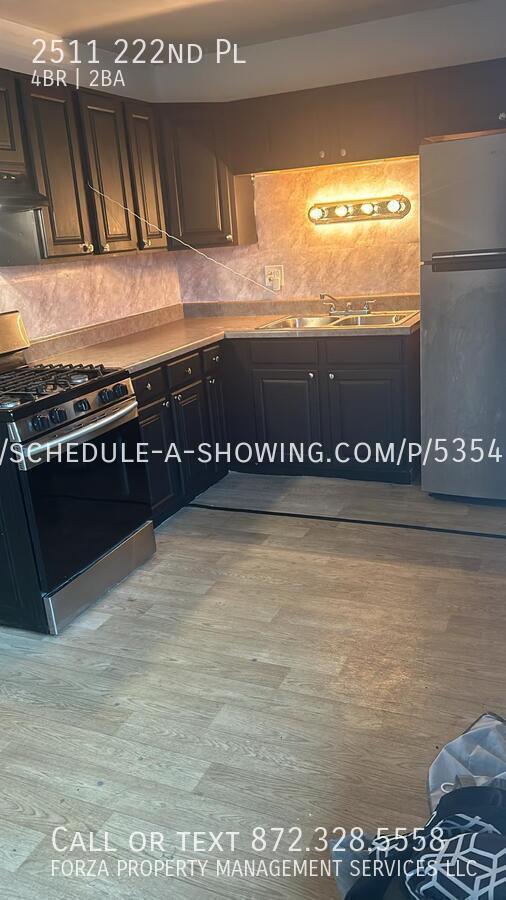 Building Photo - 2511 222nd Pl