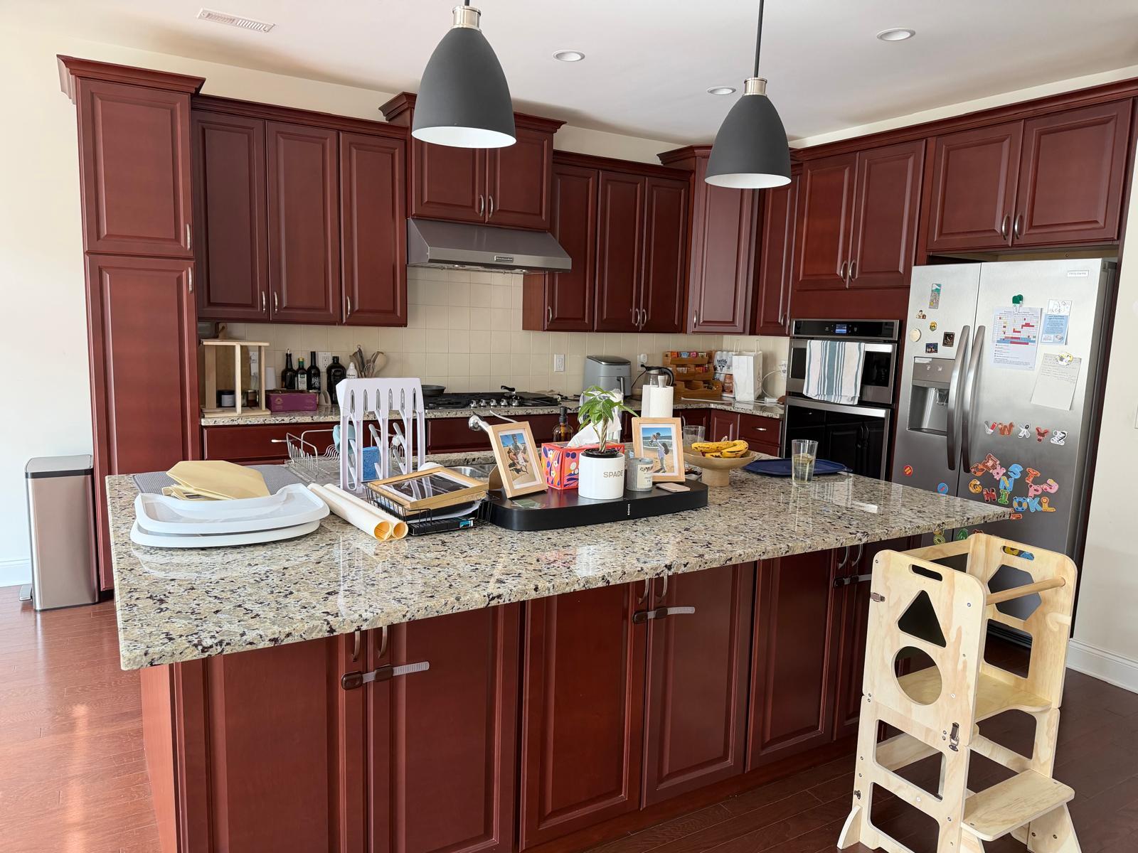 Building Photo - 18 Peacock Way