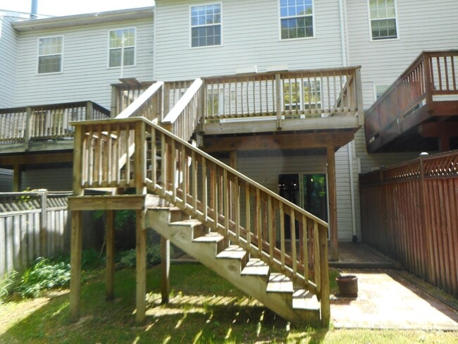 Building Photo - 1302 Arabis Ct