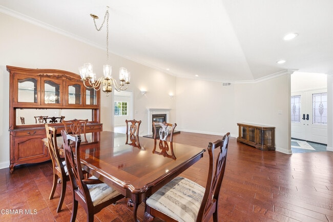 Building Photo - 5718 Ostin Ave