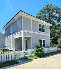 Building Photo - Gulf Shores 3/2.5 cottage