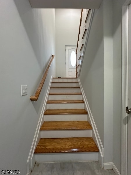 Building Photo - 476 Meade St