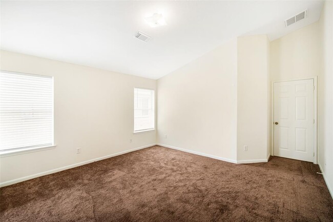 Building Photo - 315 Brushy Glen Dr