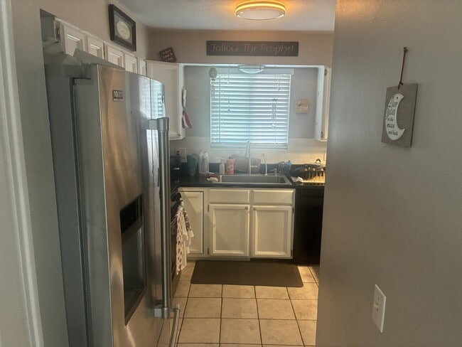 Building Photo - 5503 Walden Wood Cir