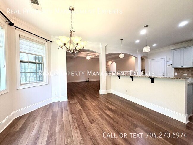 Building Photo - 9416 Scorpio Ln