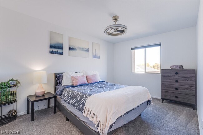 Building Photo - 5215 Lissome Lily Ct