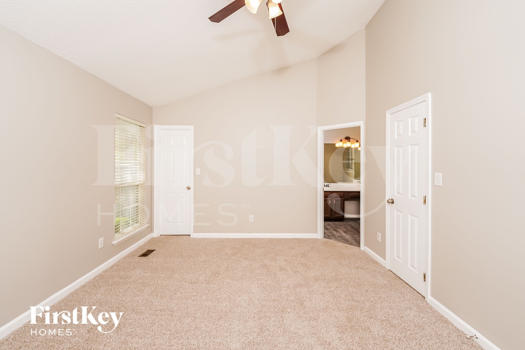 Building Photo - 6768 Crossbrook Ln