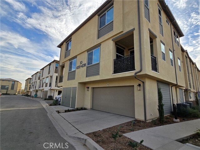 Building Photo - 4222 Marigold Ln