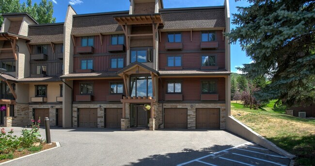Building Photo - 1957 Cimarron Cir