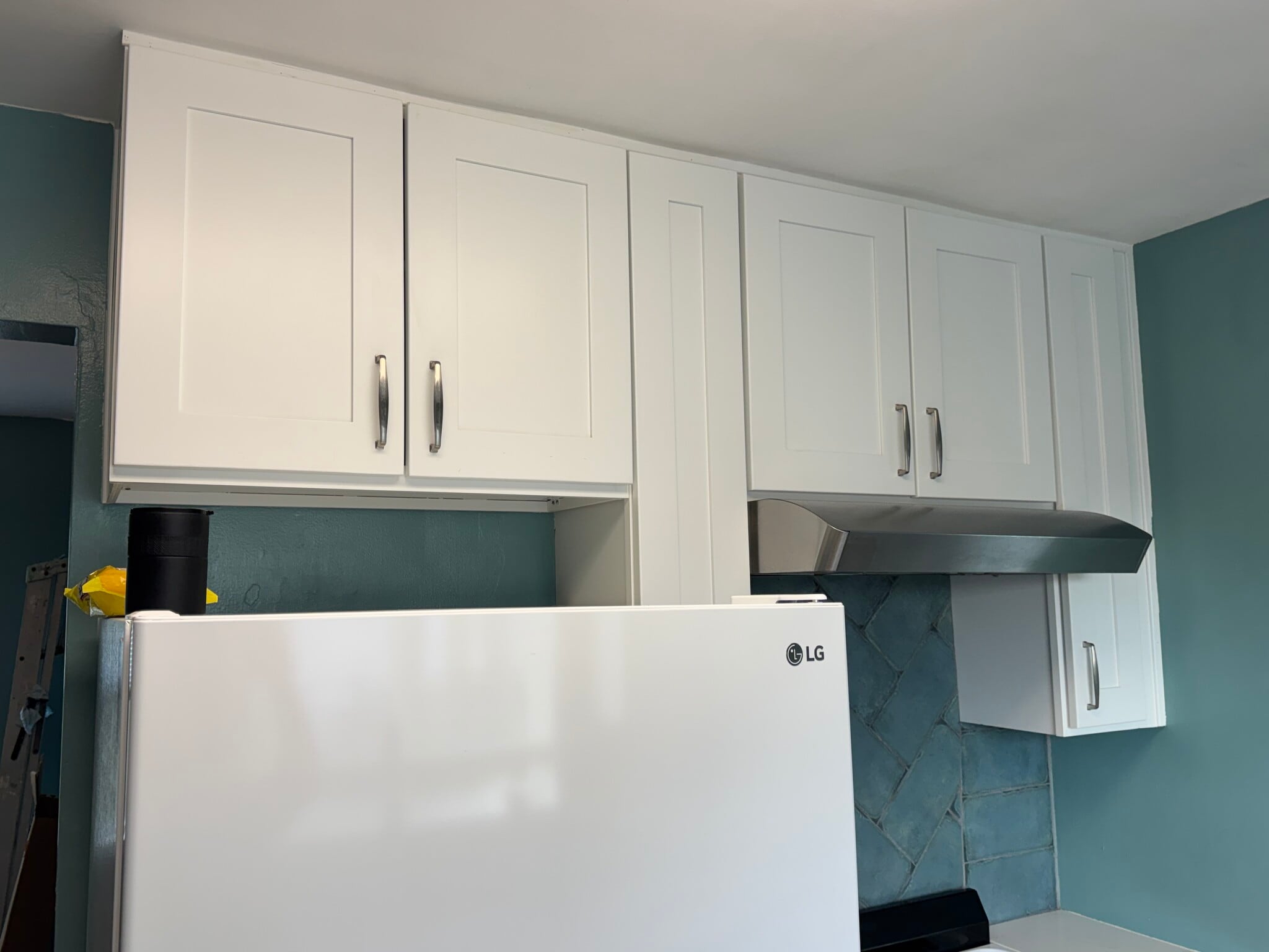 KITCHEN - 3733 Cherry Ave