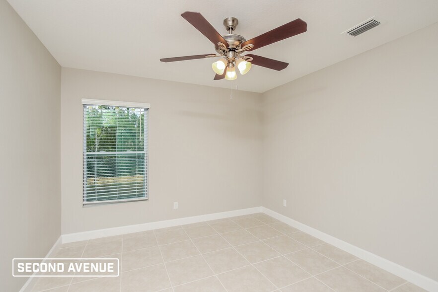 Building Photo - 534 Poplar St SE