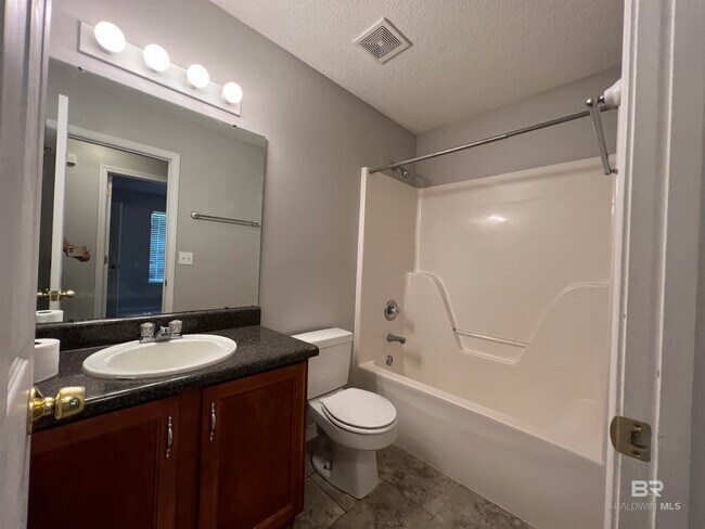 Building Photo - 8178 Gardenia Ct