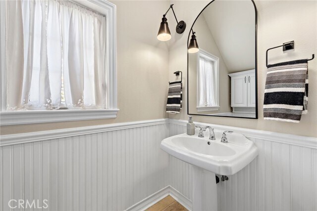 Building Photo - 438 3rd St