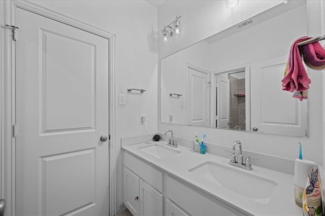 Building Photo - 13217 Ridings Dr