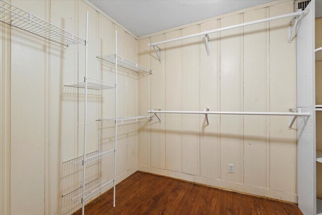 Building Photo - 4007 Markley St