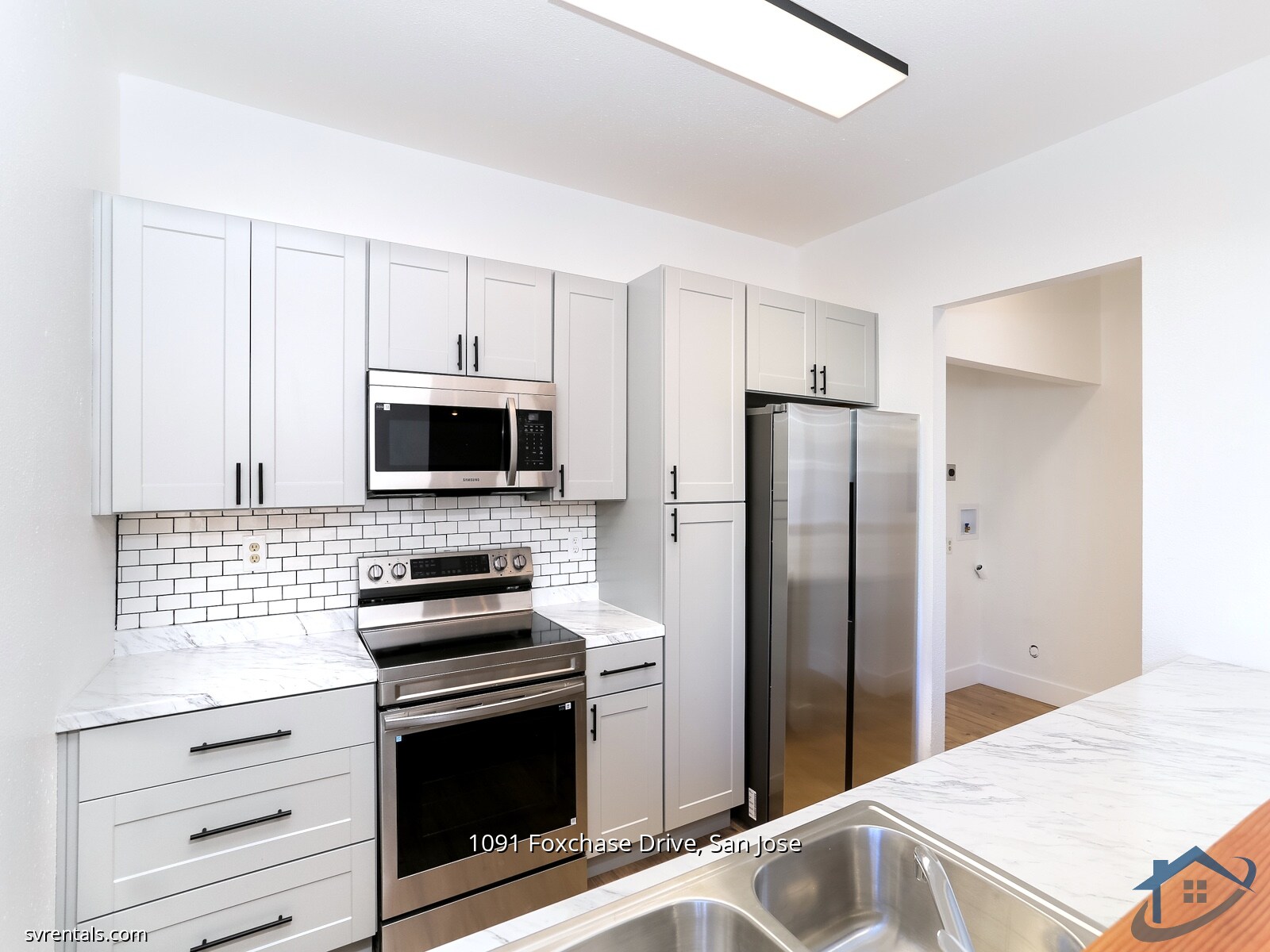 Building Photo - 1091 Foxchase Dr