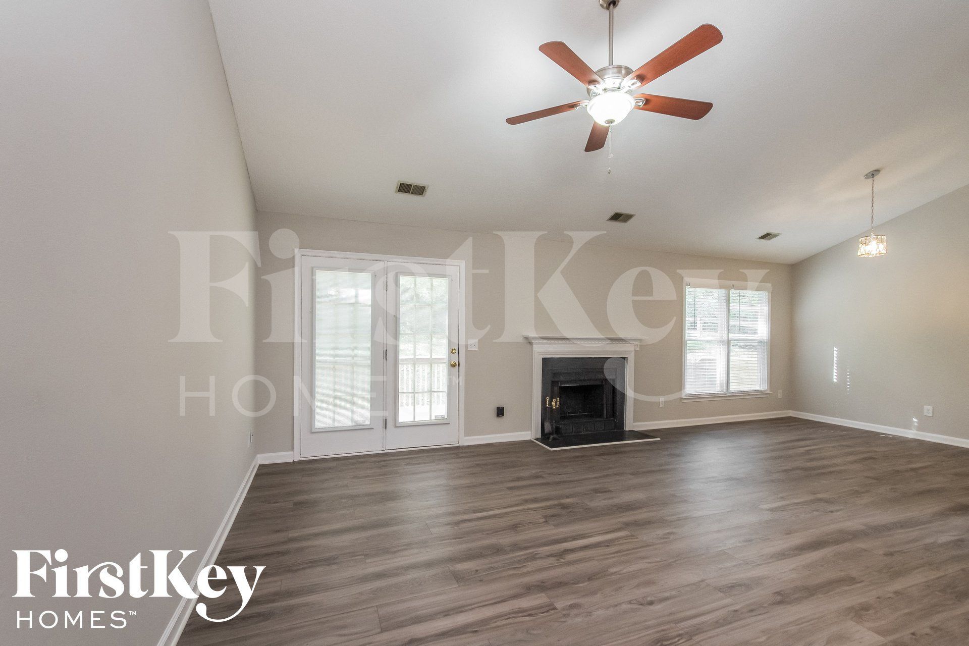 Building Photo - 3321 Argyle Ln